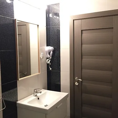 Mic Готель 3*